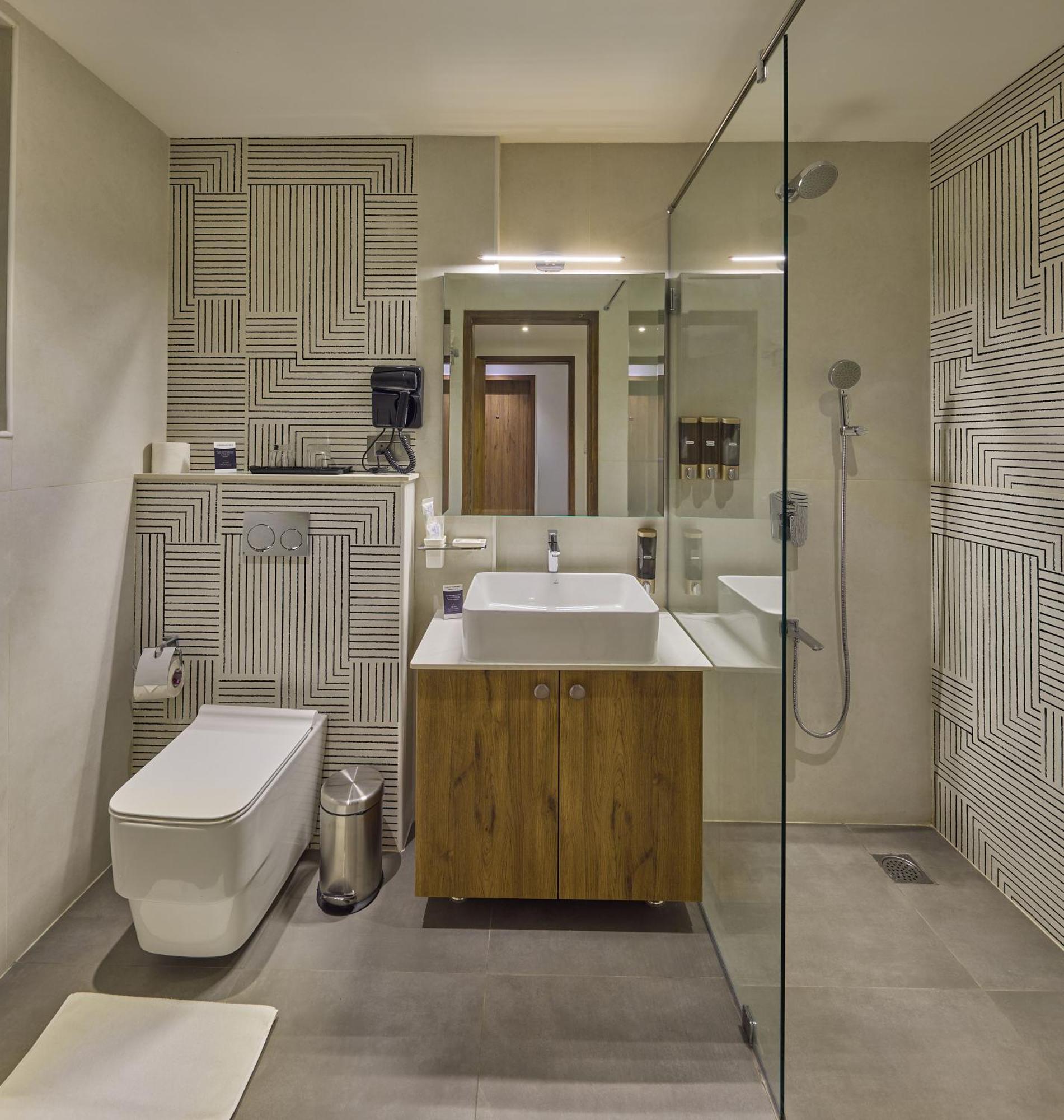 Grand Continent Hebbal A Sarovar Portico Affiliate Hotel Бенґалуру Екстер'єр фото